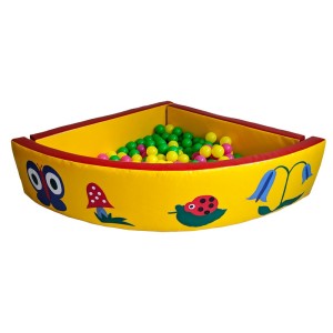 TIA-SPORT corner dry pool with appliqué