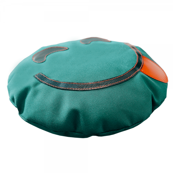 Face-shaped cushion, round