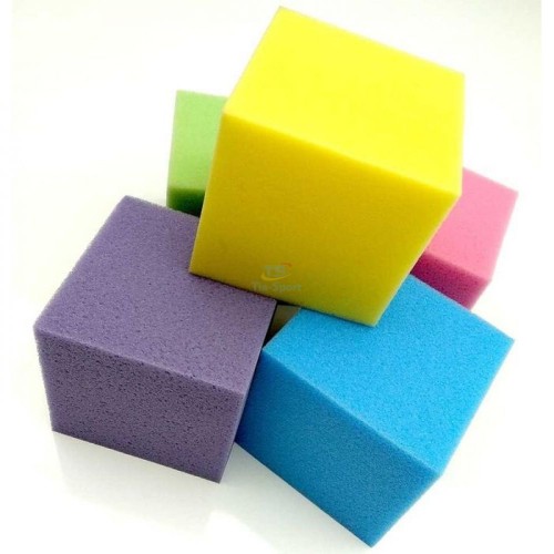 TIA-SPORT foam play cubes for game rooms 15-15 cm