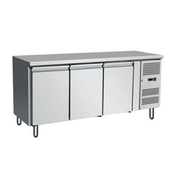 Холодильный стол 3-х дверной COOLEQ GN 3100 TN