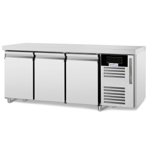 Стіл морозильний тридверний GoodFood GF-GN3100BTS-HC